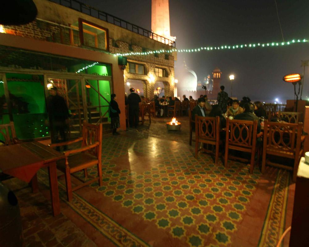 Restaurants in Lahore: Andaaz